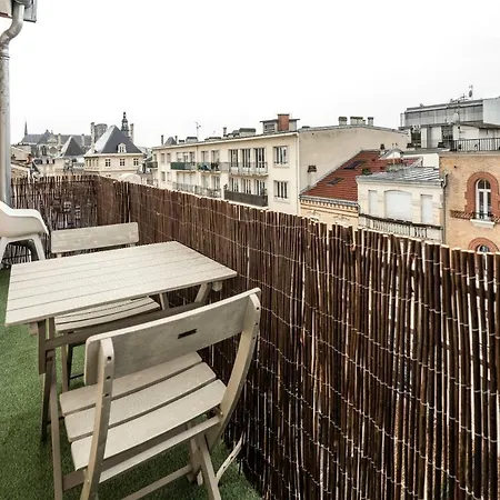 Chic B&B + Balcony - Hyper Center Reims Exterior photo